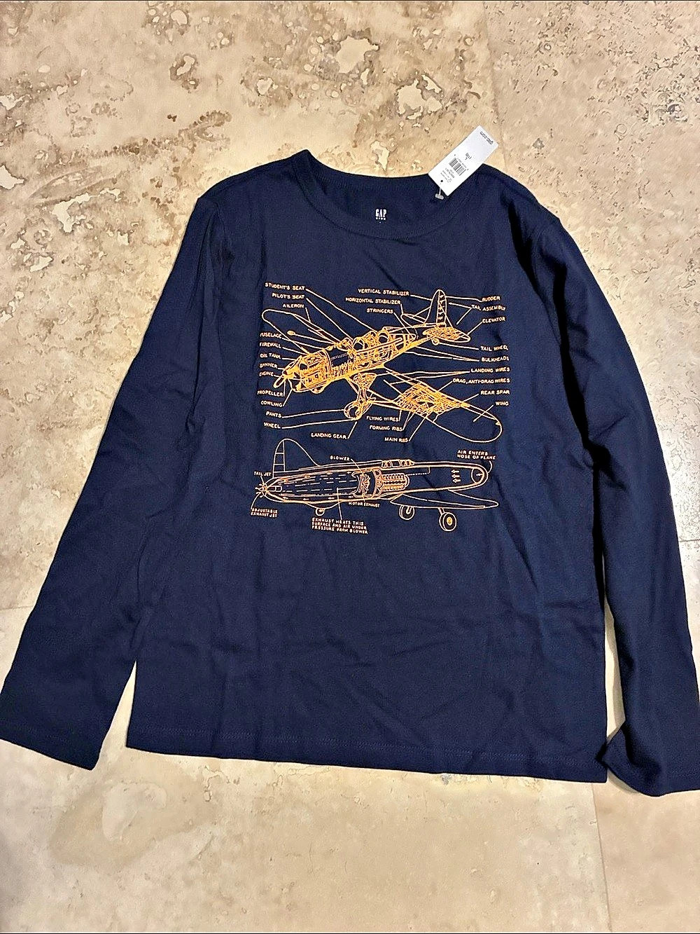 Gap Boys Long Sleeve Graphic Tee Size Large NWT